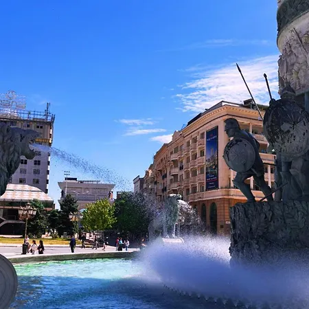 Rina Main Square View Апартаменты *